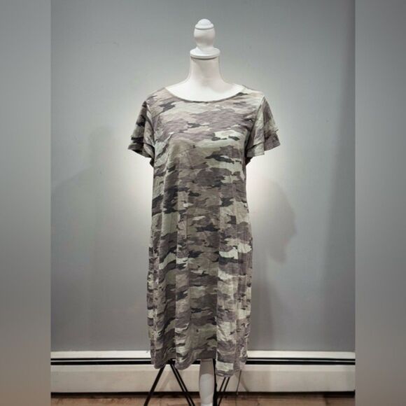 Gray Isabel Maternity Flutter Sleeve Dress Size M EUC - Picture 1 of 6